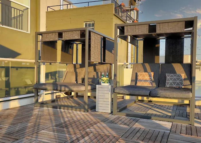 Downtown La\'S Most Requested Property, Sleeps 4 With Free Parking!