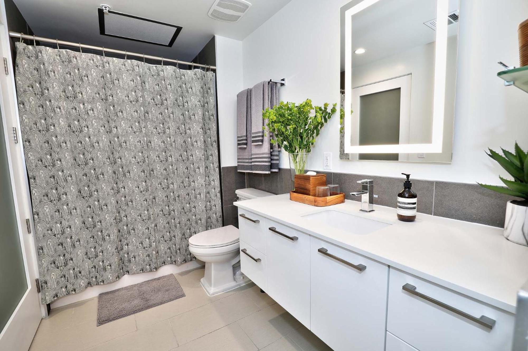 Downtown La's Requested Property, Sleeps 4 With Free Parking! Appartamento